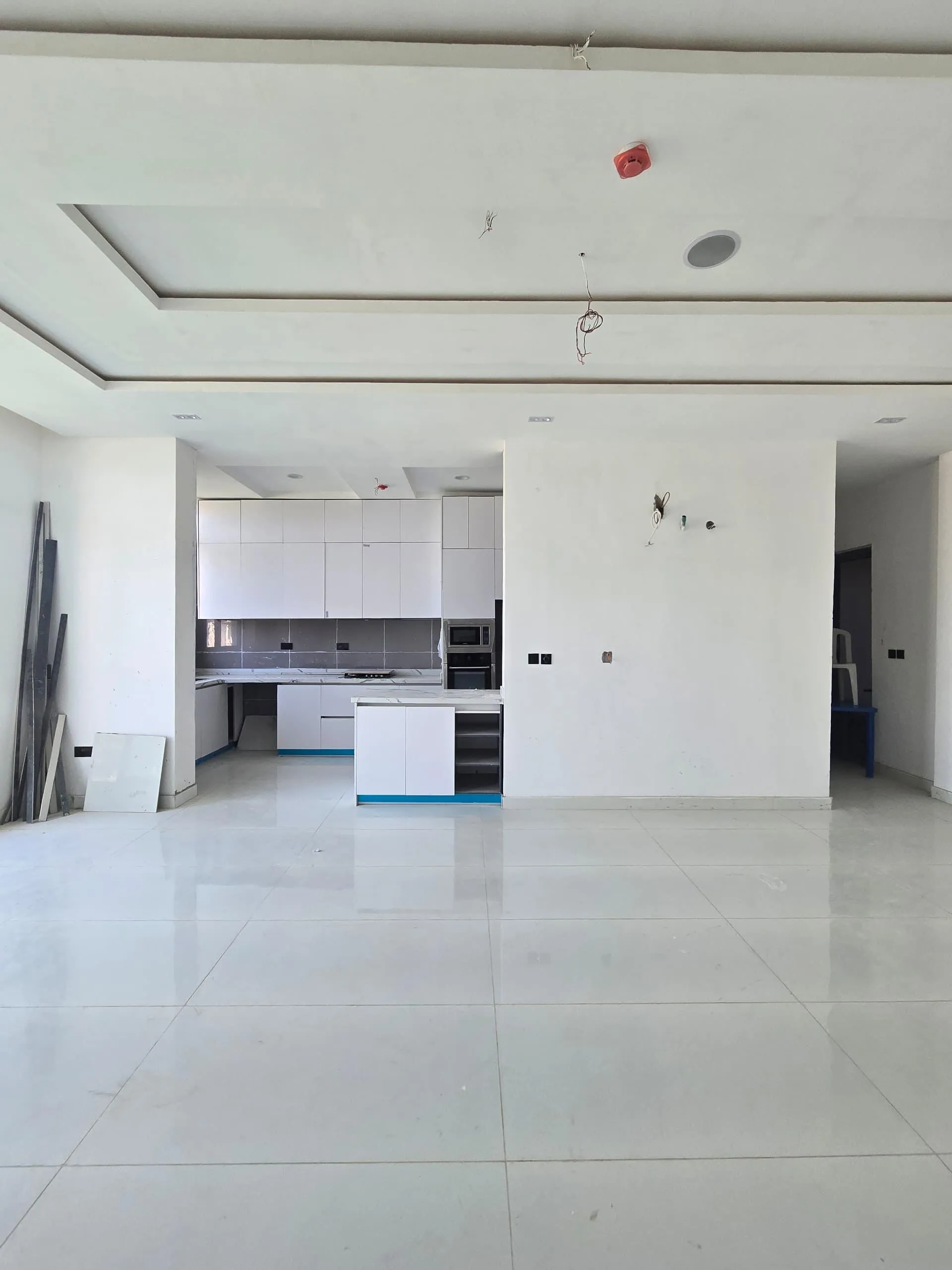 2 Bed Apartment• Lekki Phase 1 • ₦300M image4_22 Lekki-Phase