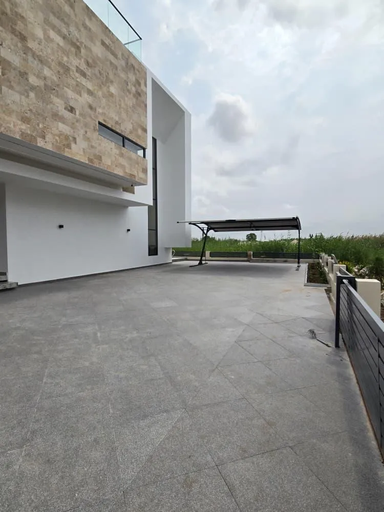 5 Bed Detached Duplex + BQ • Chevron2 5 Bed Detached Duplex + BQ • Chevron