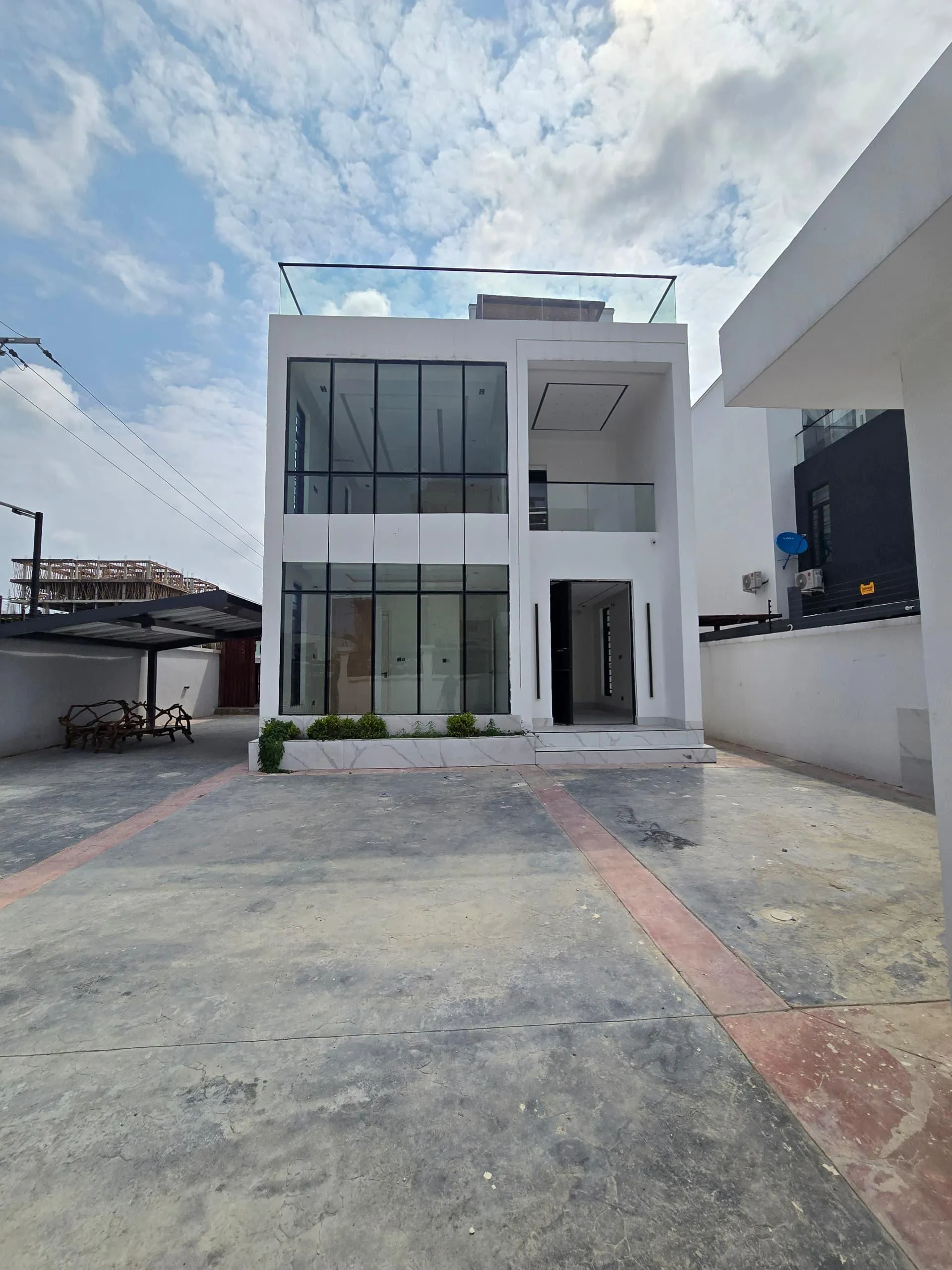5 Bed Detached Duplex + BQ • Lekki Phase 1 image6 5 Bed Detached Duplex + BQ • Lekki Phase 1