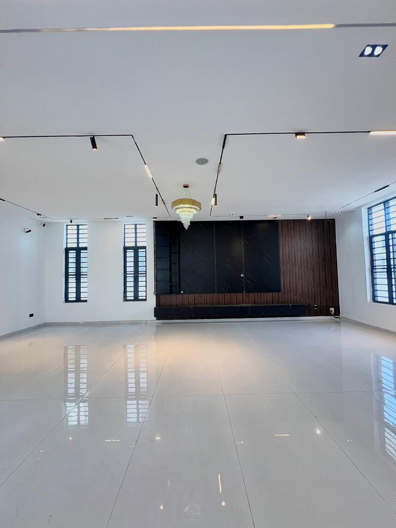 WhatsApp Image 2026-04-01 at 16.14.12 (3)