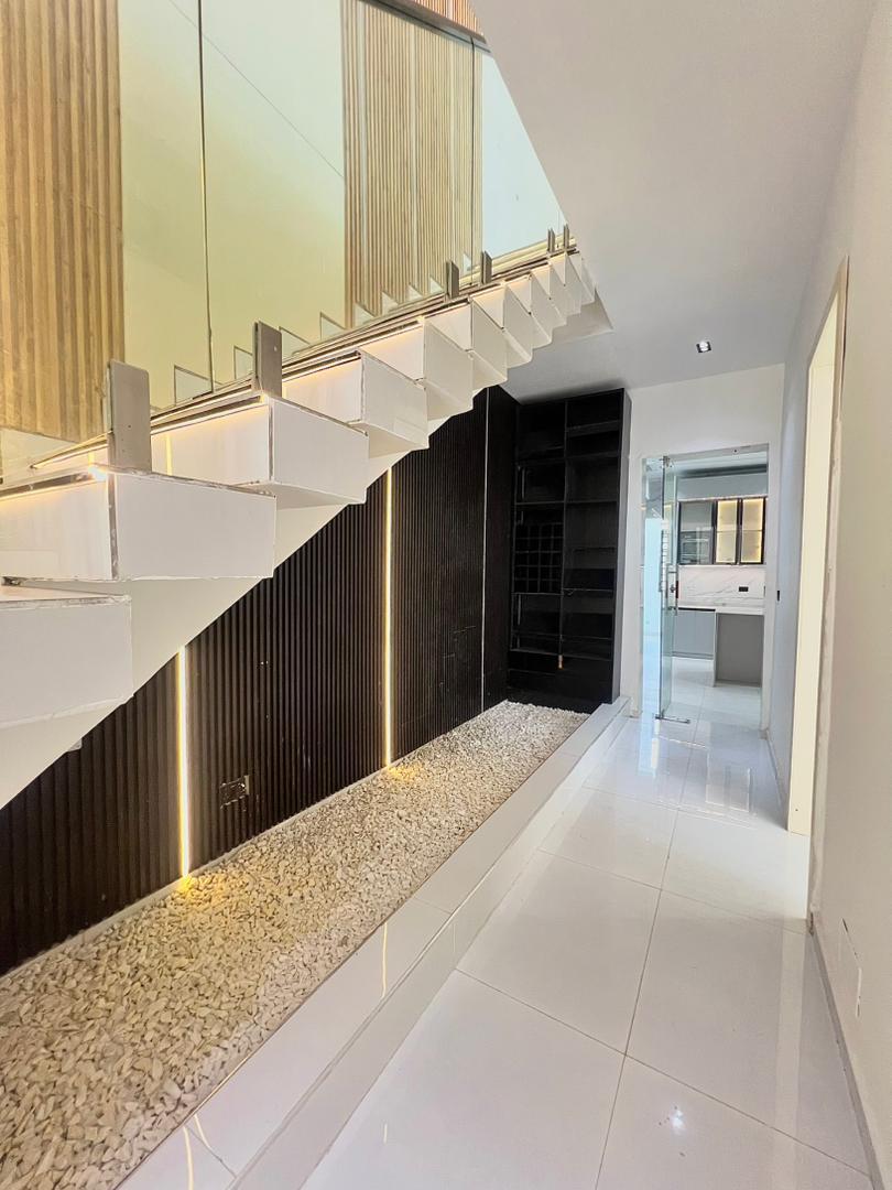 WhatsApp Image 2026-04-01 at 16.14.13 (2)