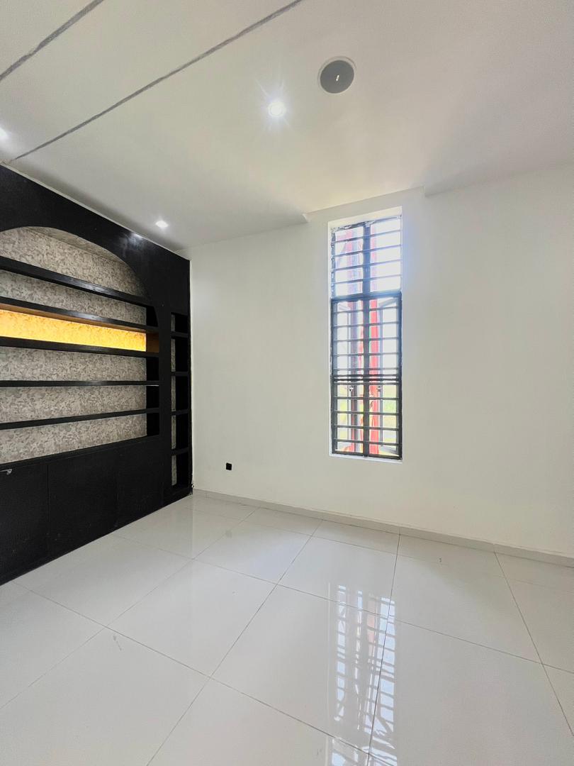 WhatsApp Image 2026-04-01 at 16.14.14 (3)