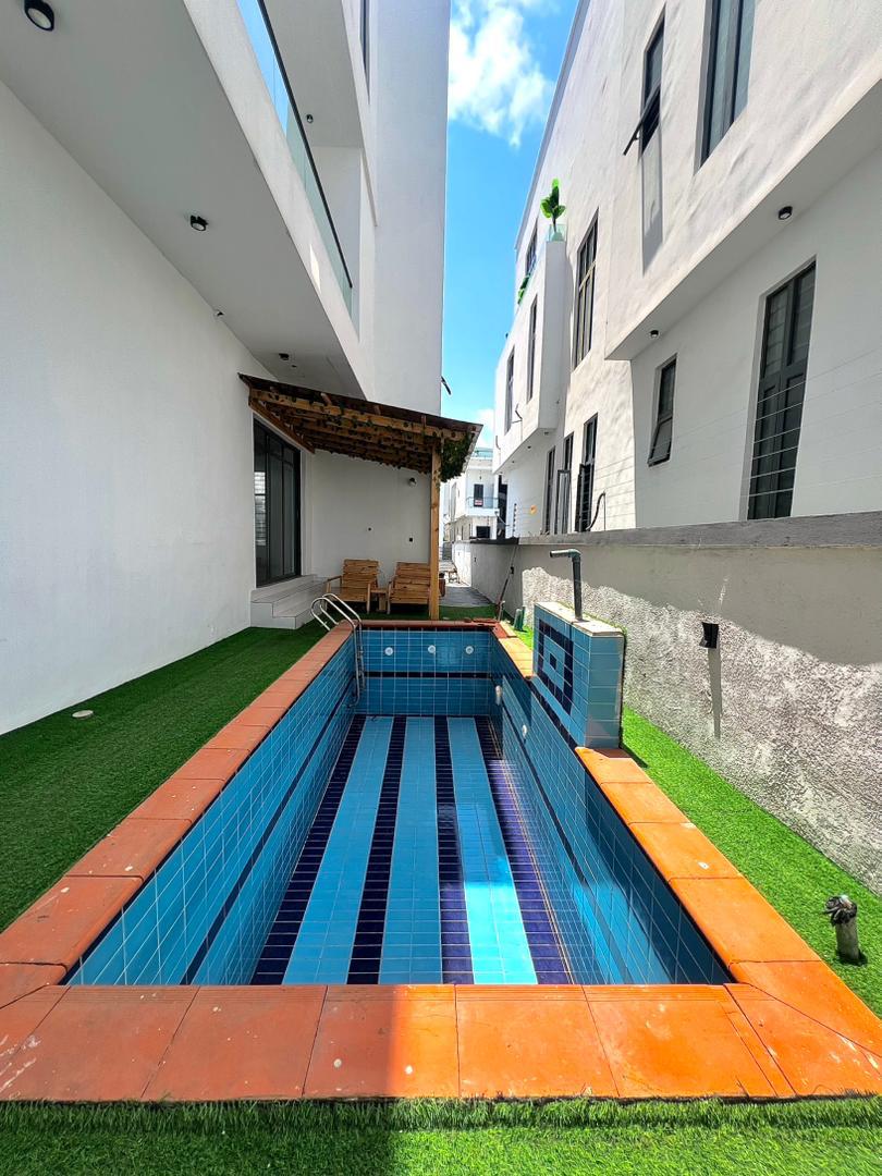 WhatsApp Image 2026-04-01 at 16.14.18