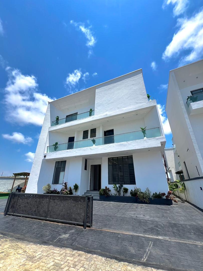 WhatsApp Image 2026-04-01 at 16.14.27