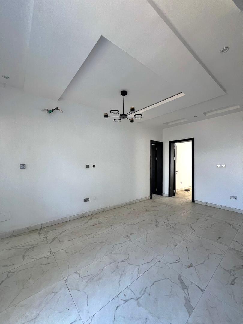 WhatsApp Image 2026-04-01 at 19.18.38